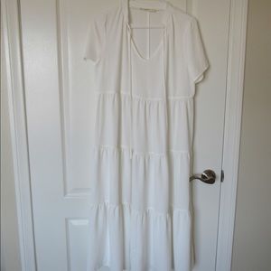 White flowy short-sleeved dress